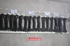 南駿NJP5080TQZ38M清障車用的玉柴YC4E140-42發(fā)動機的配件及大修