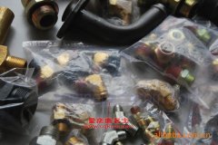 解放CA1310PK2L11T2A91載貨汽車用的錫柴CA6DF2-23發(fā)動機的修理及配件